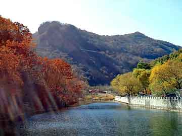 澳门二四六天天彩图库，邪君都市行